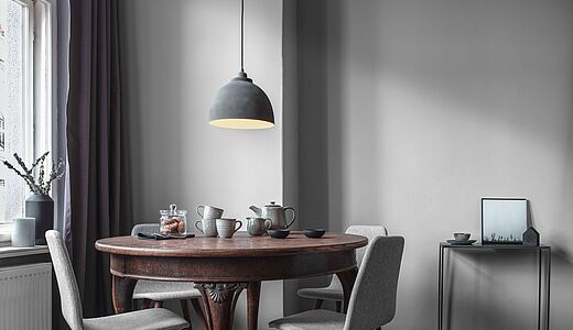 Taupe Wandfarbe: Charmant und stilvoll