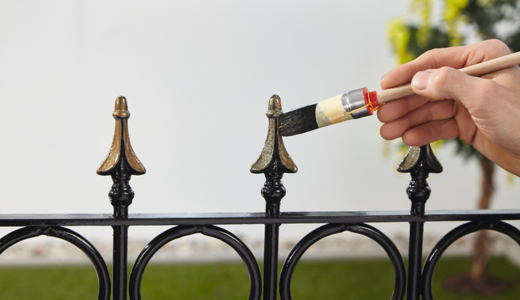 Metallschutz für den neuen Zaun