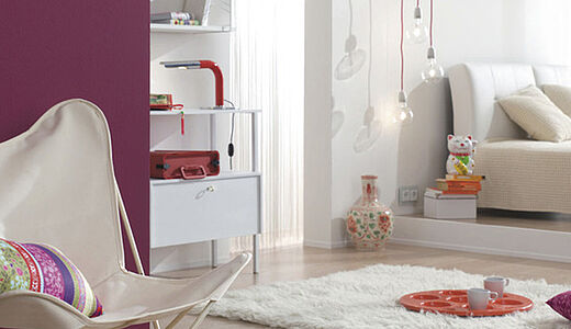 Weiß mit bunten Farben kombinieren