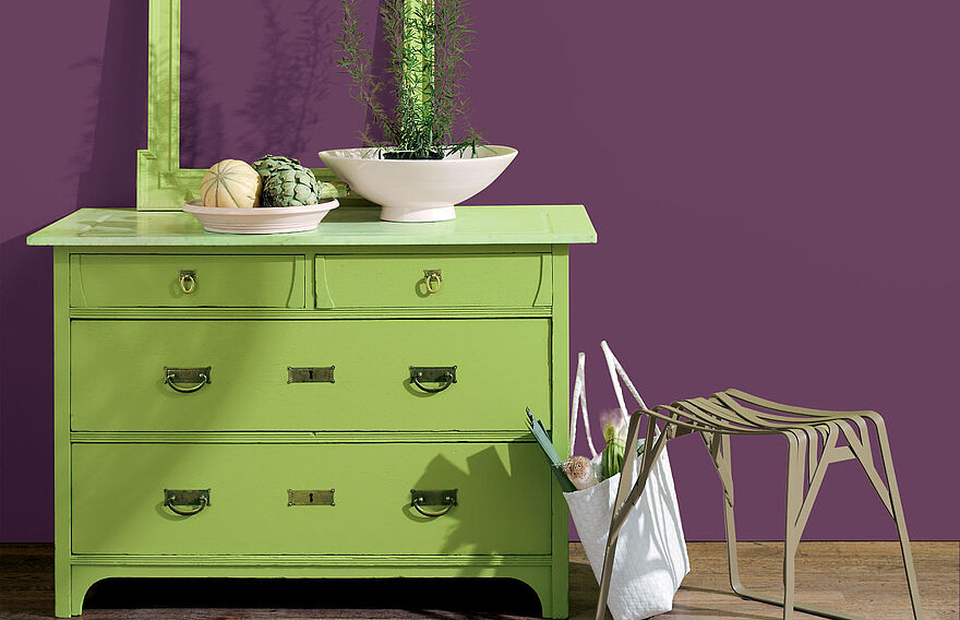AF010958_Bild_67_AF010886_Purpur_Pur_Kommode_Grashuepfer_1_535x345.jpg