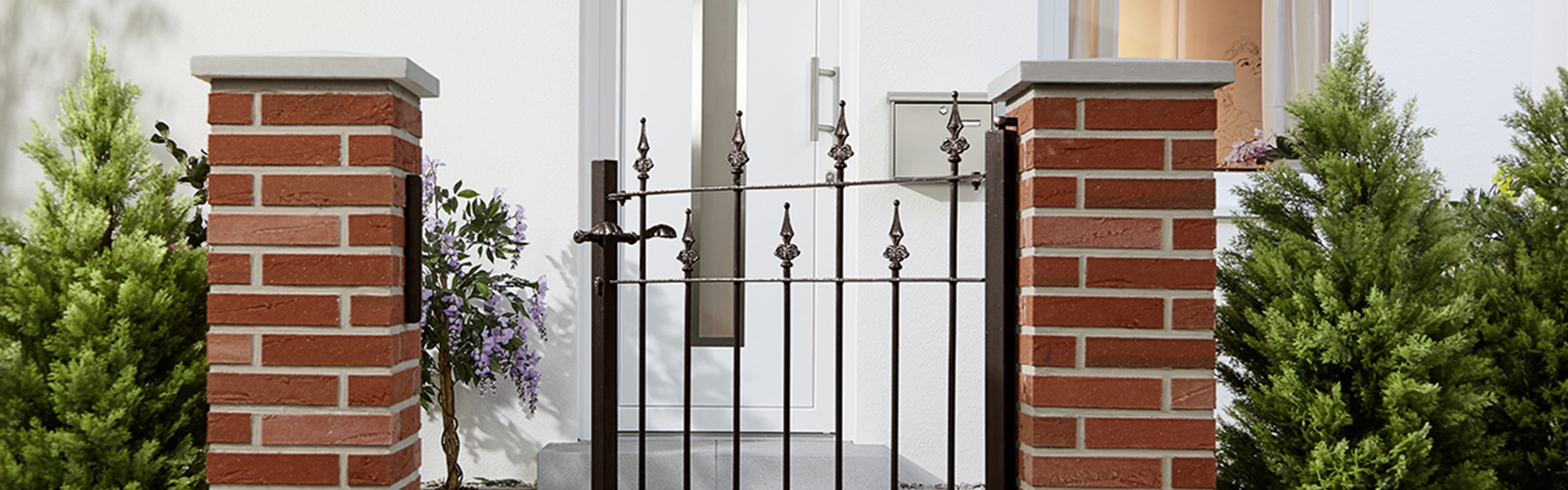 Anti-Rost Metallschutz-Lacke, Hammerschlag - Direkt auf Rost oder Metall streichen. Mit 3-in-1-Rostschutz-Formel: Grundierung, Langzeit-Korrosionsschutz und Lackierung in einem Anstrich – für bis zu 10 Jahre Rostschutz.