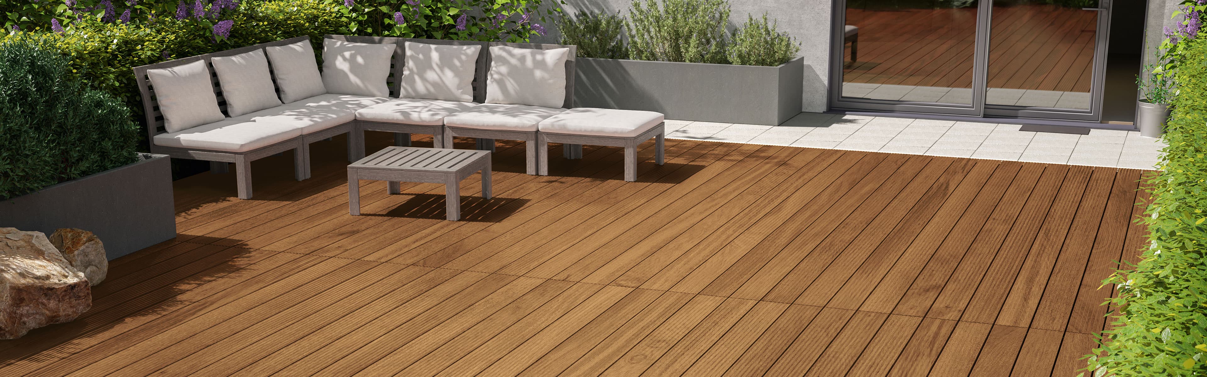 Terrassen-Pflege-Öle für außen - Holz-Öle zur Pflege und zum intensiven Schutz von Hartholzböden im Außenbereich. Die Terrassenöle schützen Terrassenböden vor Austrocknung und Vergrauung durch UV-Strahlung.